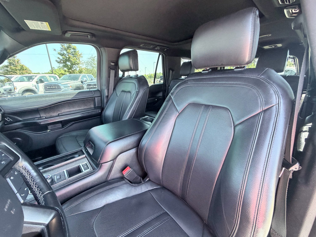 Used 2018 Ford Expedition Max Limited w/ Equipment Group 301A RWD image 20