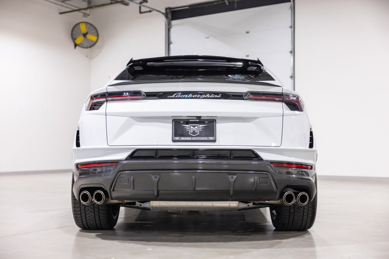 Used 2023 Lamborghini Urus Performante image 5