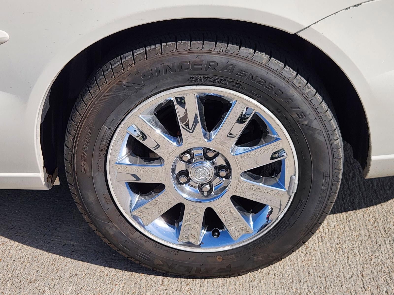 Used 2004 Chrysler Sebring Limited FWD image 9