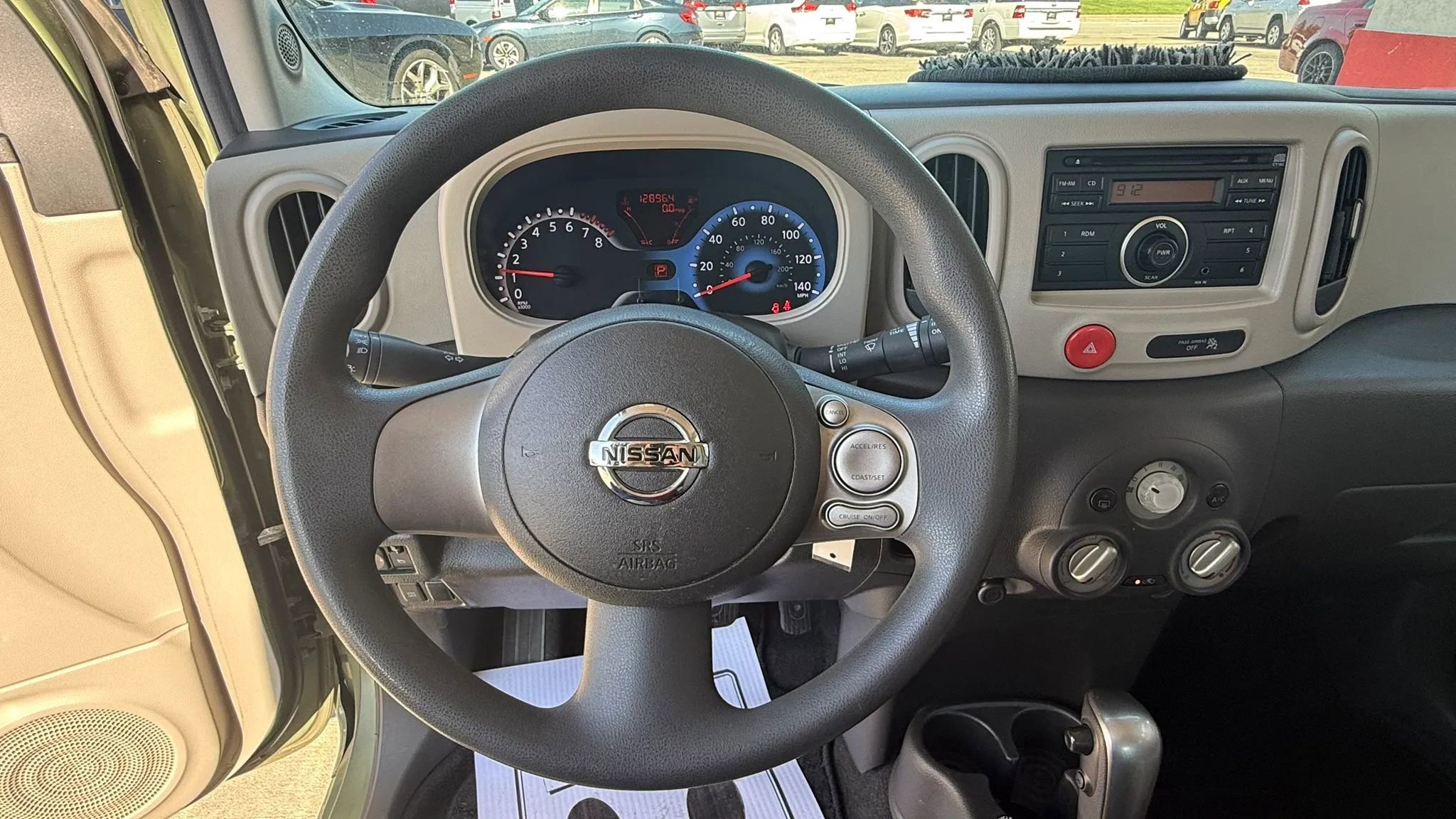 Used 2009 Nissan Cube 1.8 S w/ Interior Illumination Pkg FWD image 13