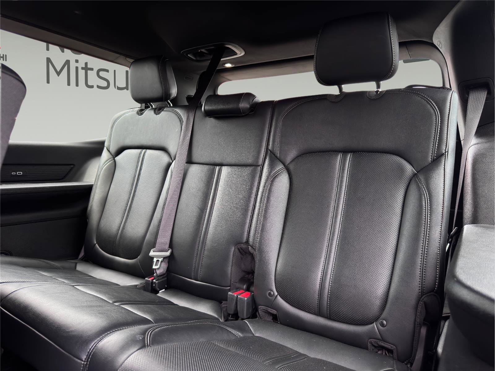 Used 2022 Jeep Wagoneer Series II AWD/4WD image 17