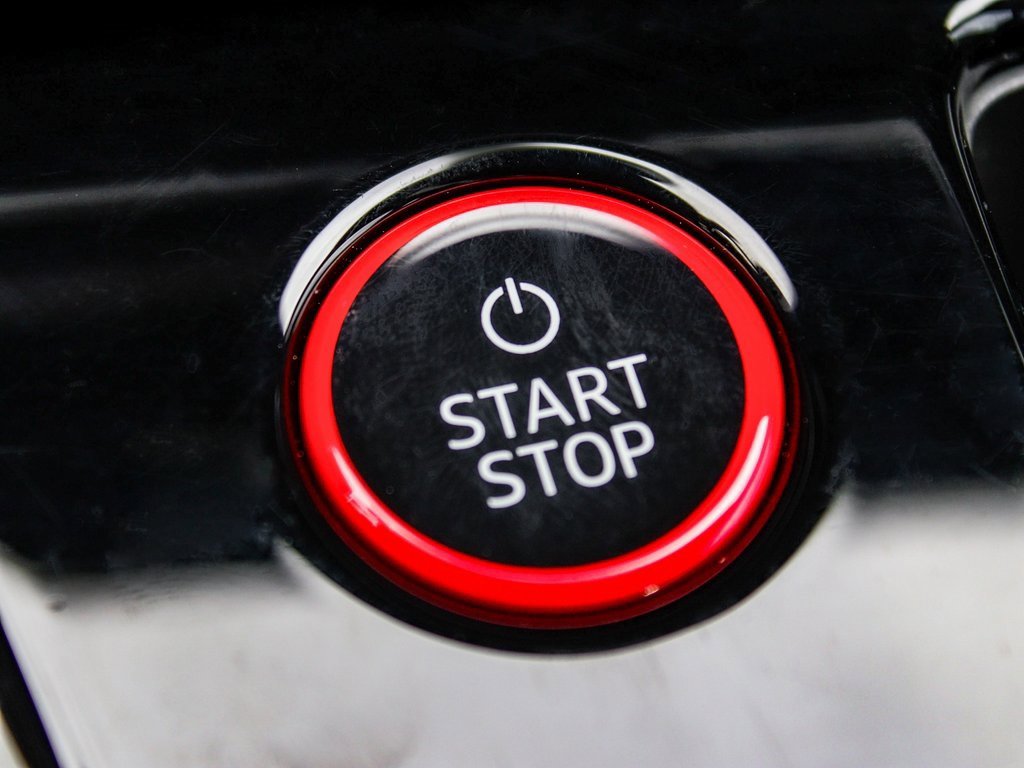 Used 2022 Audi e-tron GT Prestige w/ Prestige Package image 31