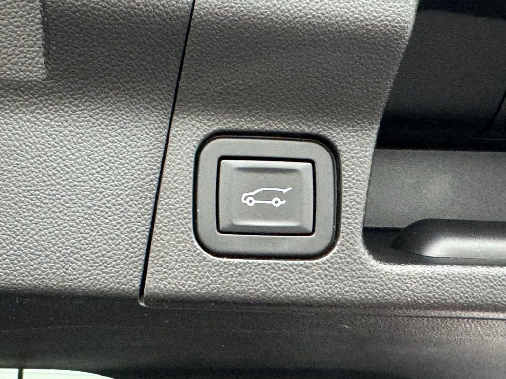Used 2019 GMC Acadia Denali image 12