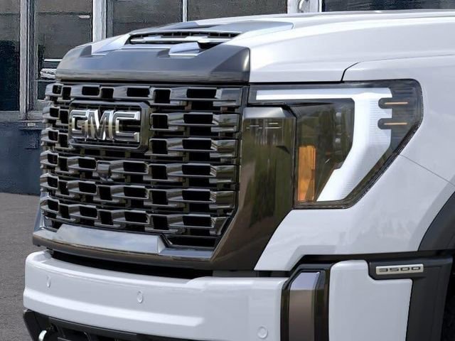 New 2026 GMC Sierra 3500 Denali Ultimate AWD/4WD image 13
