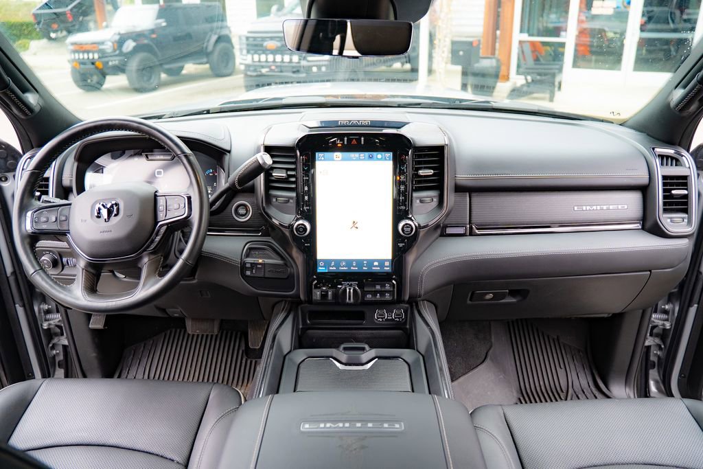 Used 2023 RAM 2500 Limited image 13