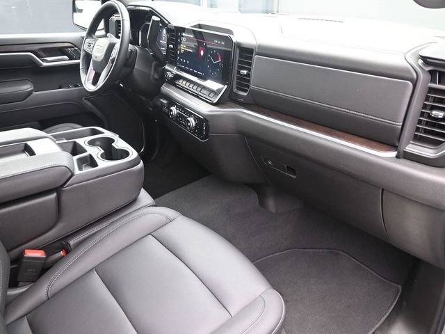 Used 2026 GMC Sierra 1500 SLT AWD/4WD image 38