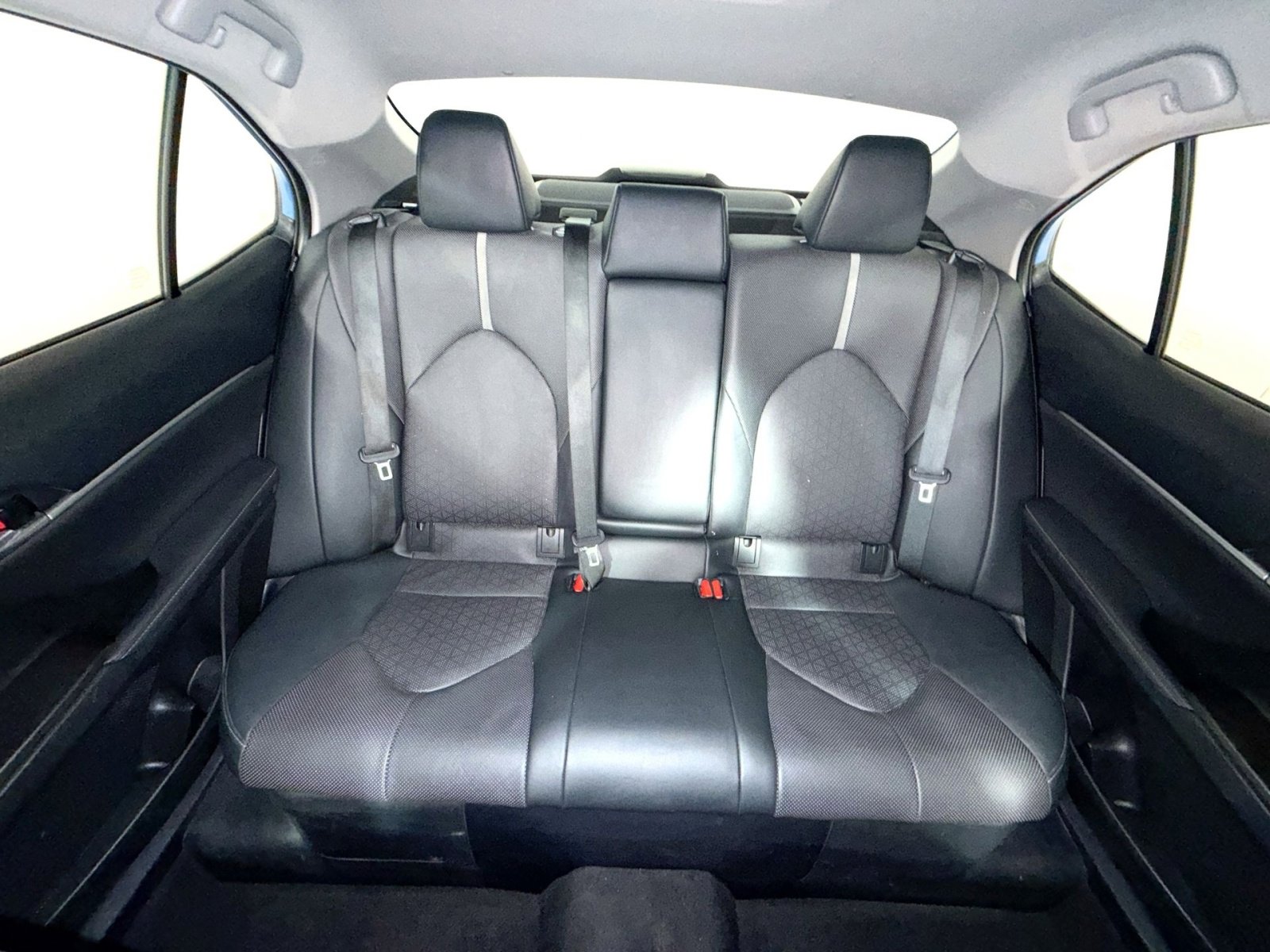 Used 2023 Toyota Camry XSE w/ Navigation Package FWD image 21