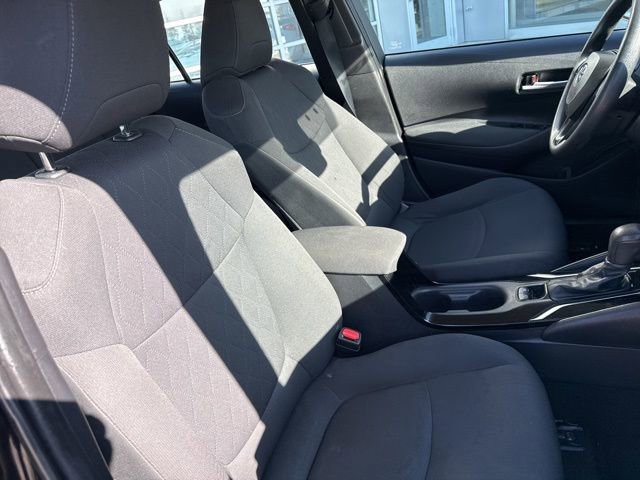 Used 2021 Toyota Corolla LE image 31