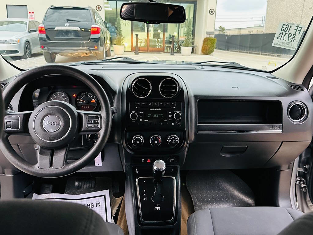Used 2016 Jeep Patriot Sport w/ Power Value Group FWD image 16