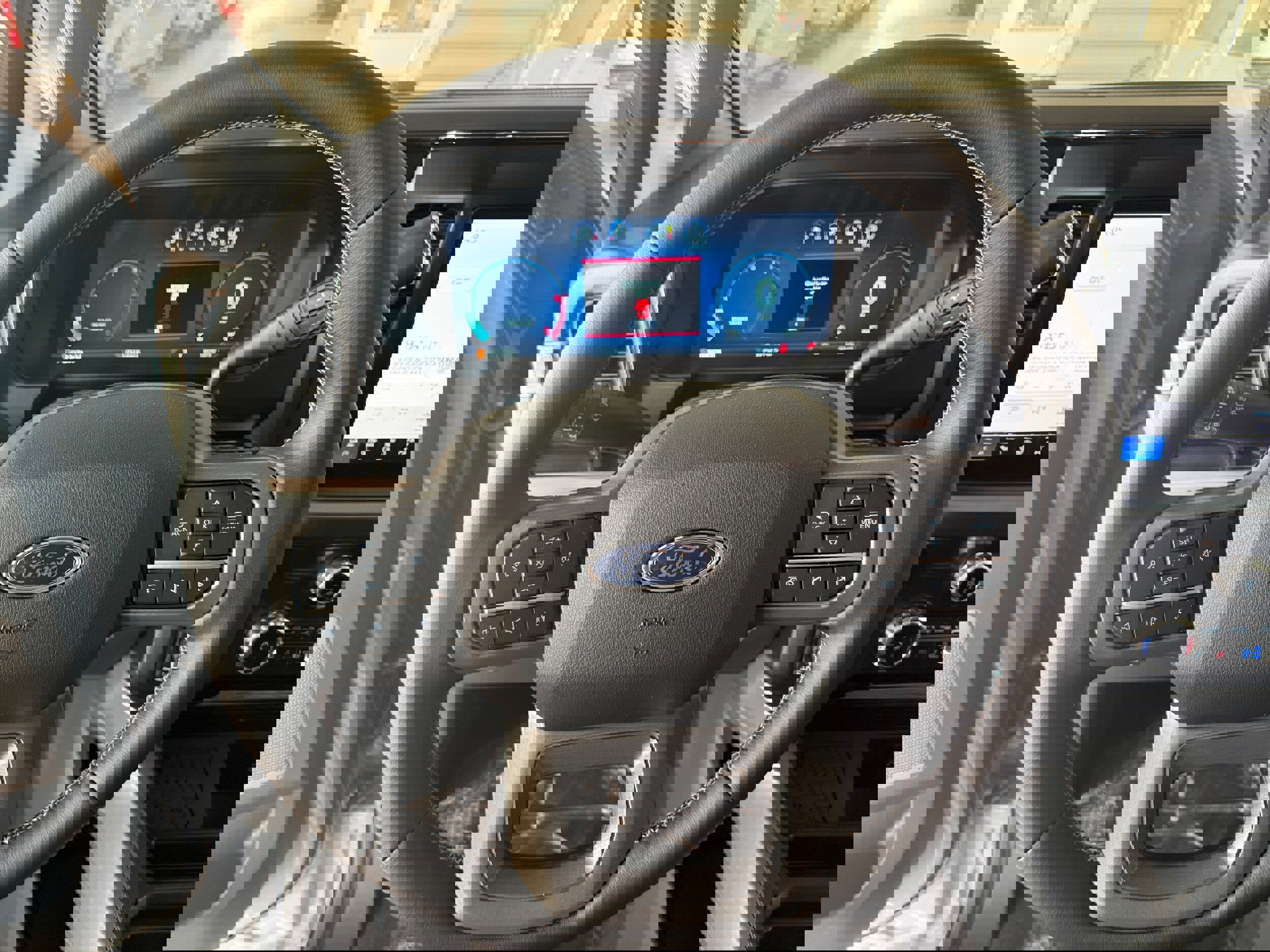 New 2026 Ford F250 Lariat w/ Chrome Package image 10