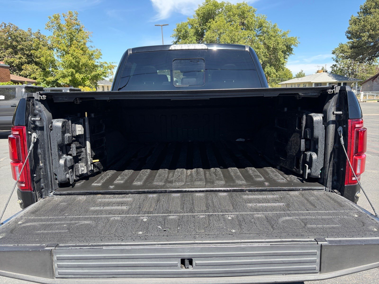 Used 2018 Ford F150 Raptor w/ Equipment Group 802A Luxury AWD/4WD image 26