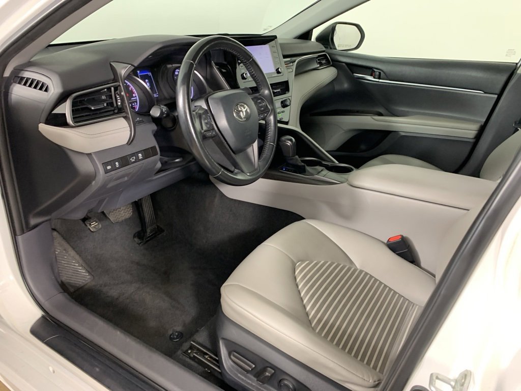 Used 2023 Toyota Camry SE image 20