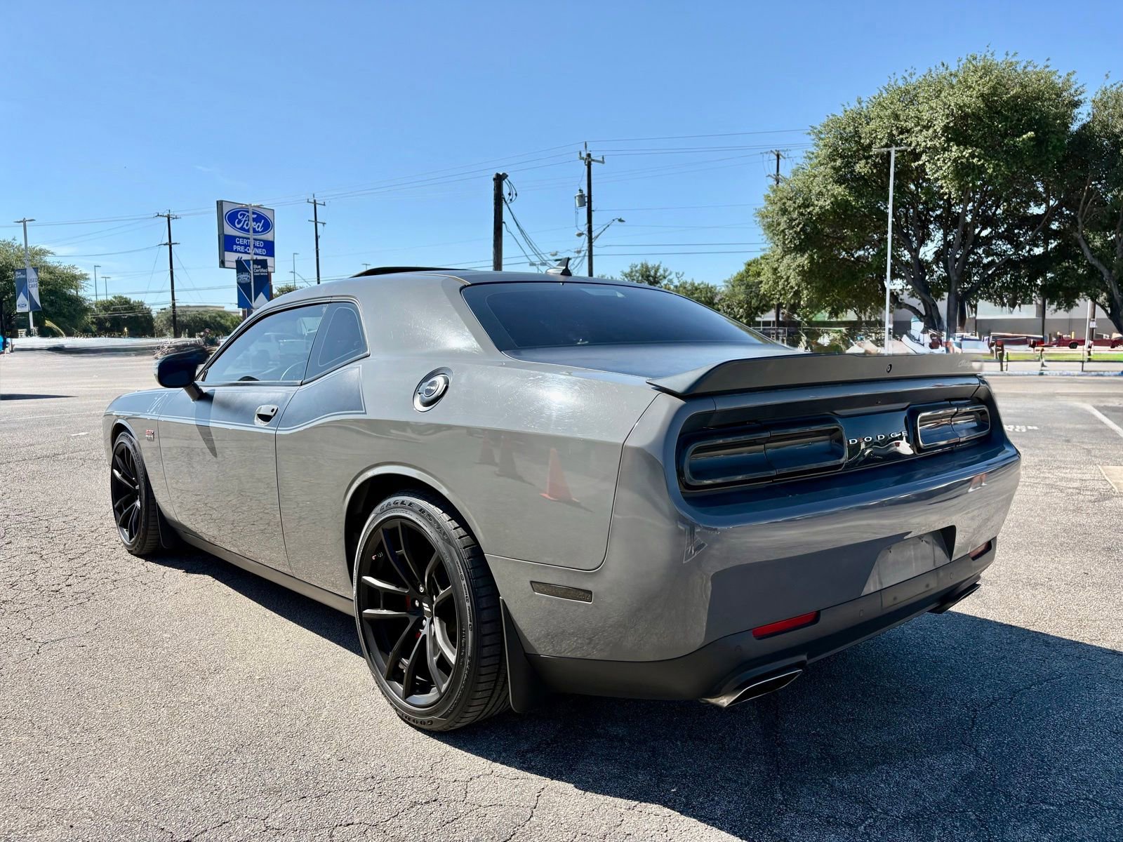 Used 2018 Dodge Challenger T/A RWD image 5