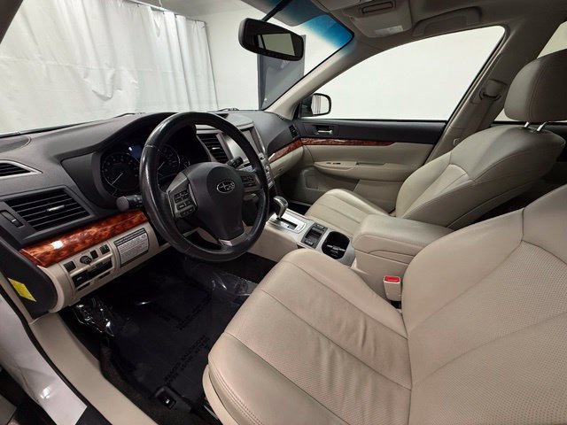 Used 2012 Subaru Outback 2.5i Limited AWD/4WD image 12