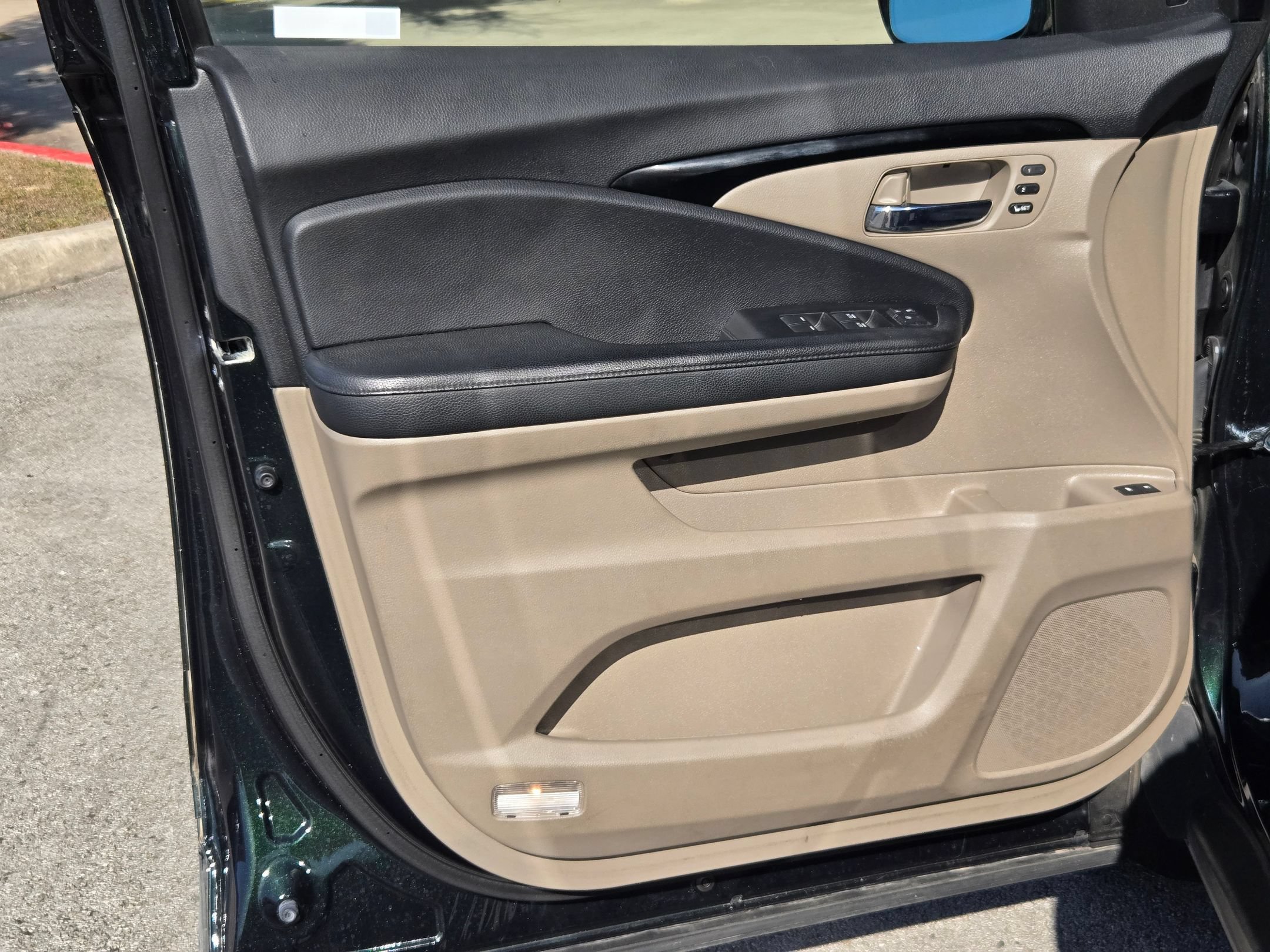 Used 2019 Honda Pilot Elite image 10