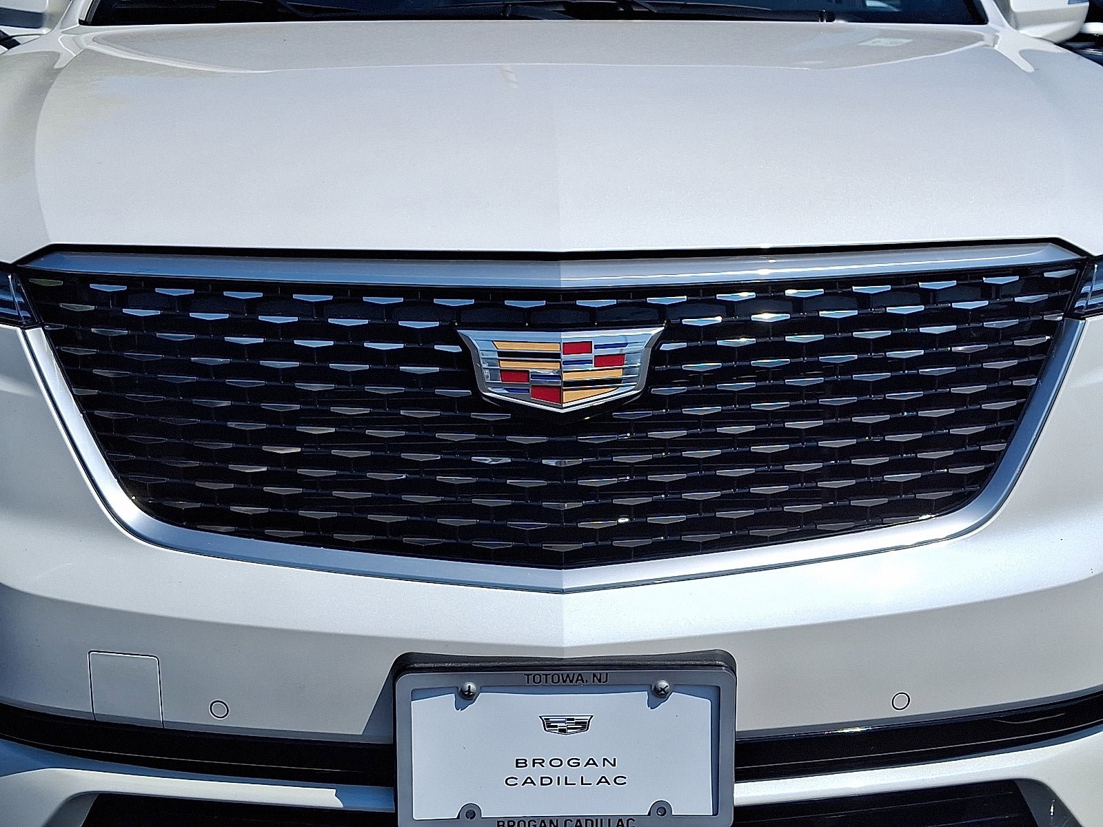 Certified 2023 Cadillac XT6 Premium Luxury AWD/4WD image 9