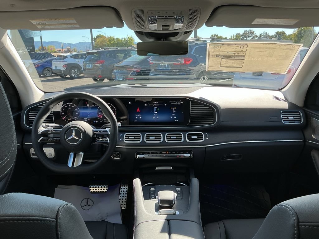 New 2026 Mercedes-Benz GLS 450 4MATIC image 28