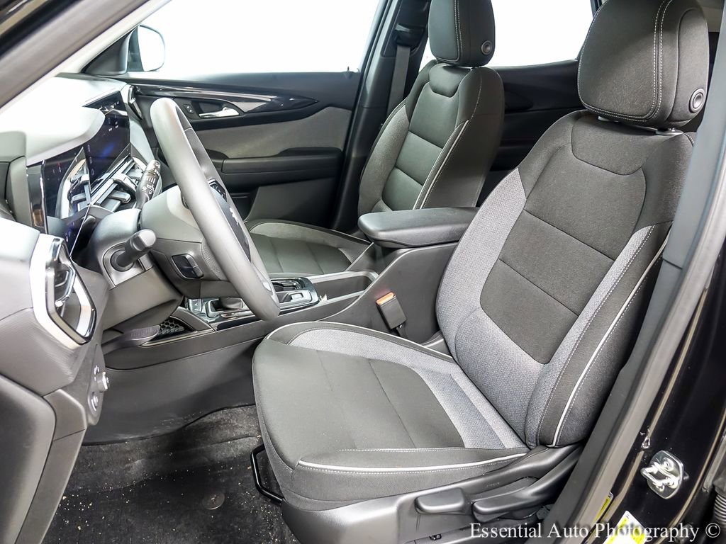 New 2026 Chevrolet TrailBlazer LT image 9