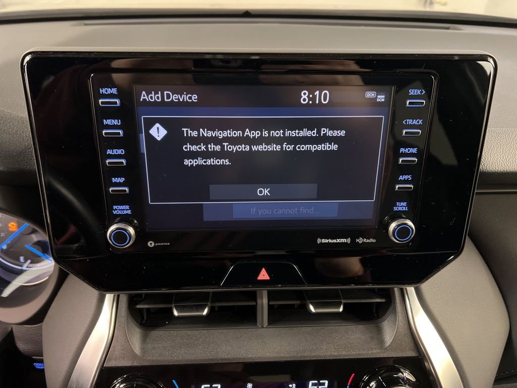 Used 2022 Toyota Venza XLE image 12