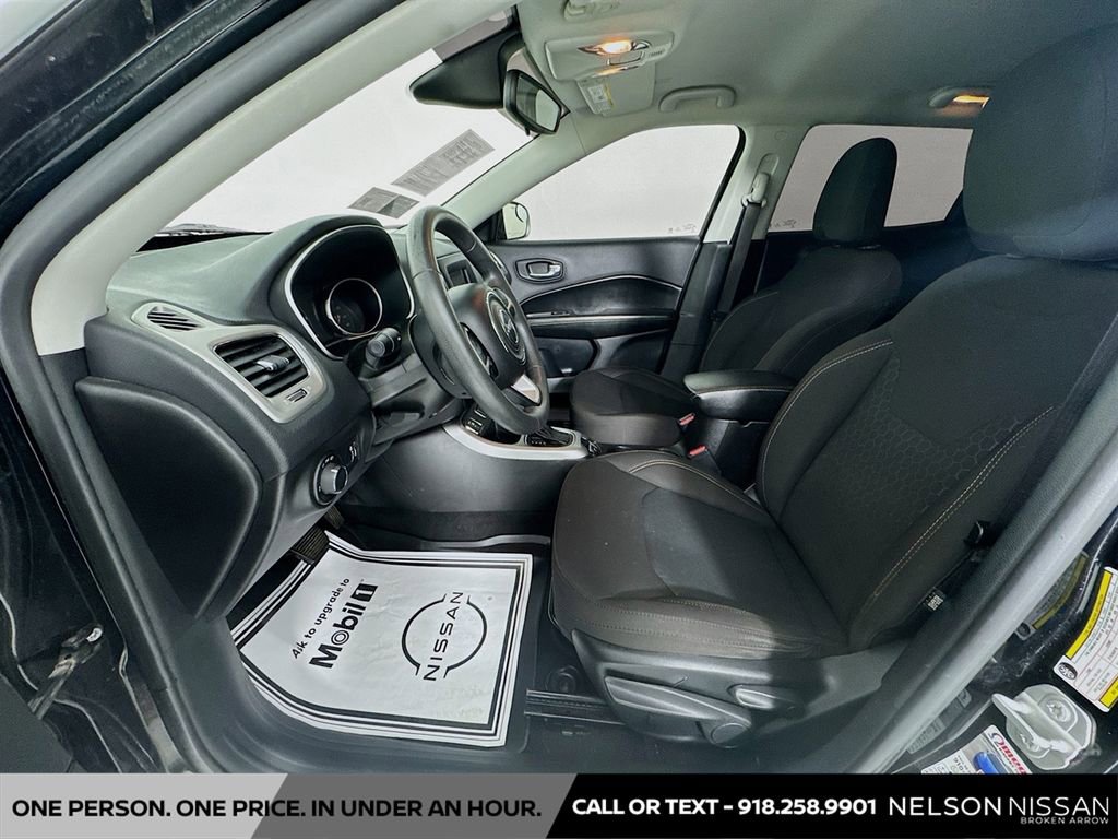 Used 2020 Jeep Compass Sport image 19