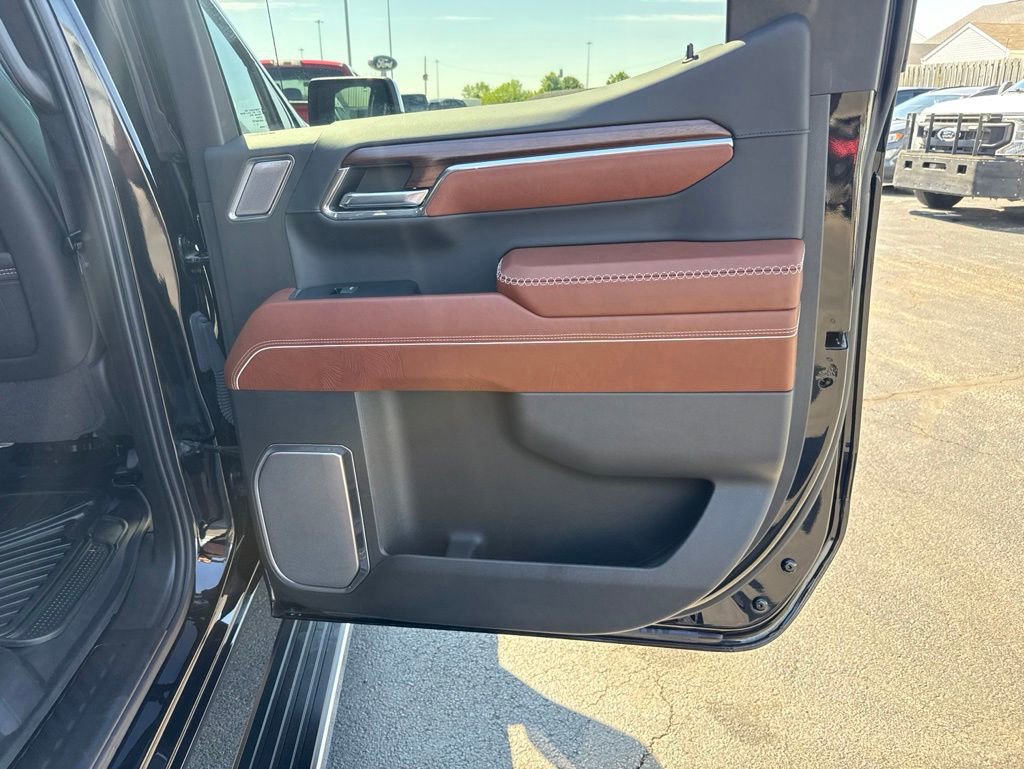 Used 2023 GMC Sierra 1500 Denali Ultimate AWD/4WD image 34