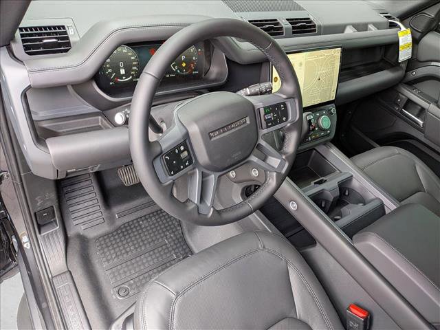 New 2026 Land Rover Defender 130 X-Dynamic SE image 3