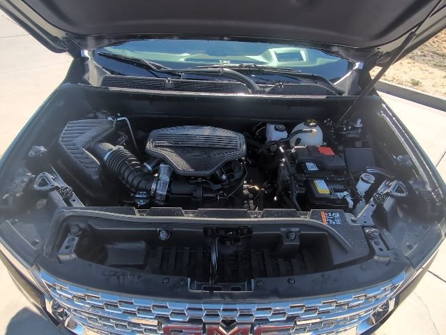 Used 2023 GMC Acadia Denali w/ Black Diamond Edition image 35