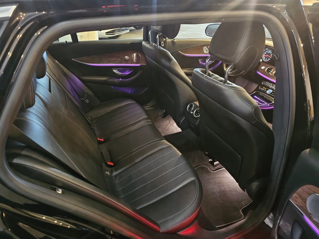 Used 2017 Mercedes-Benz E 400 4MATIC Wagon image 9