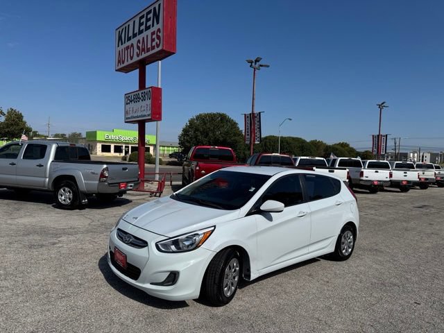 Used 2017 Hyundai Accent SE FWD image 2