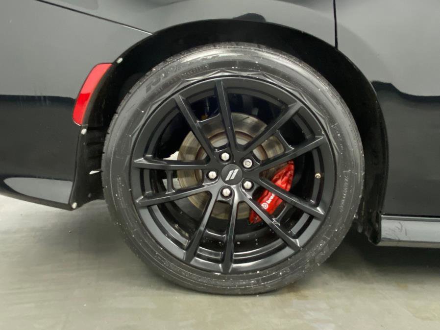 Used 2017 Dodge Charger R/T image 16