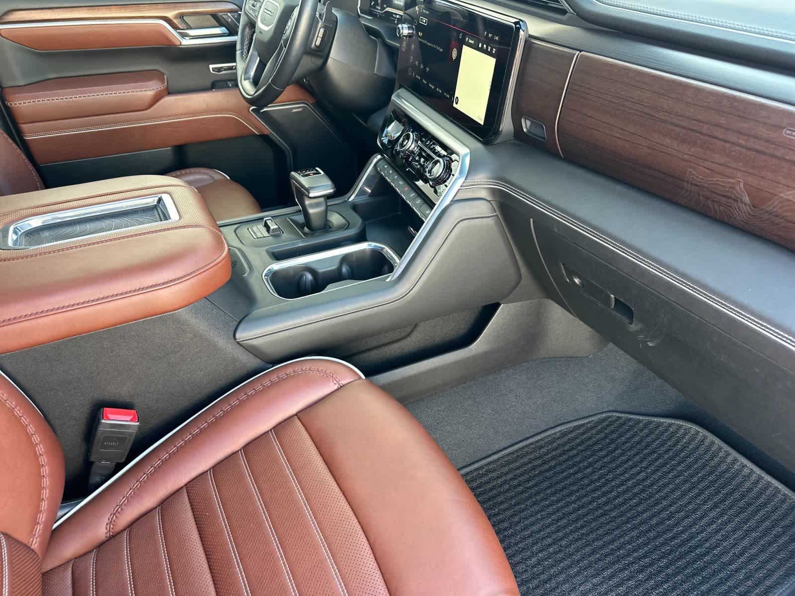 Used 2022 GMC Sierra 1500 Denali Ultimate AWD/4WD image 16