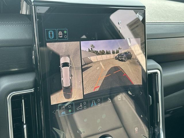 New 2026 GMC Yukon XL Denali w/ Denali Reserve Package image 15