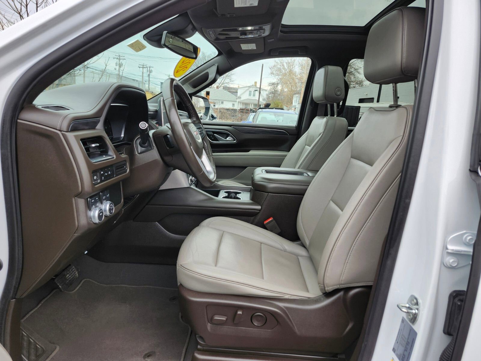 Used 2023 GMC Yukon SLT image 18