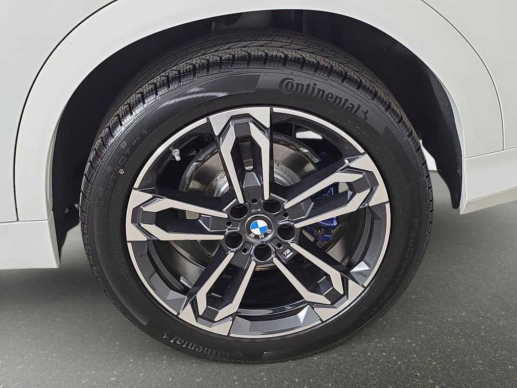 Used 2025 BMW X2 xDrive28i w/ Technology Package image 37
