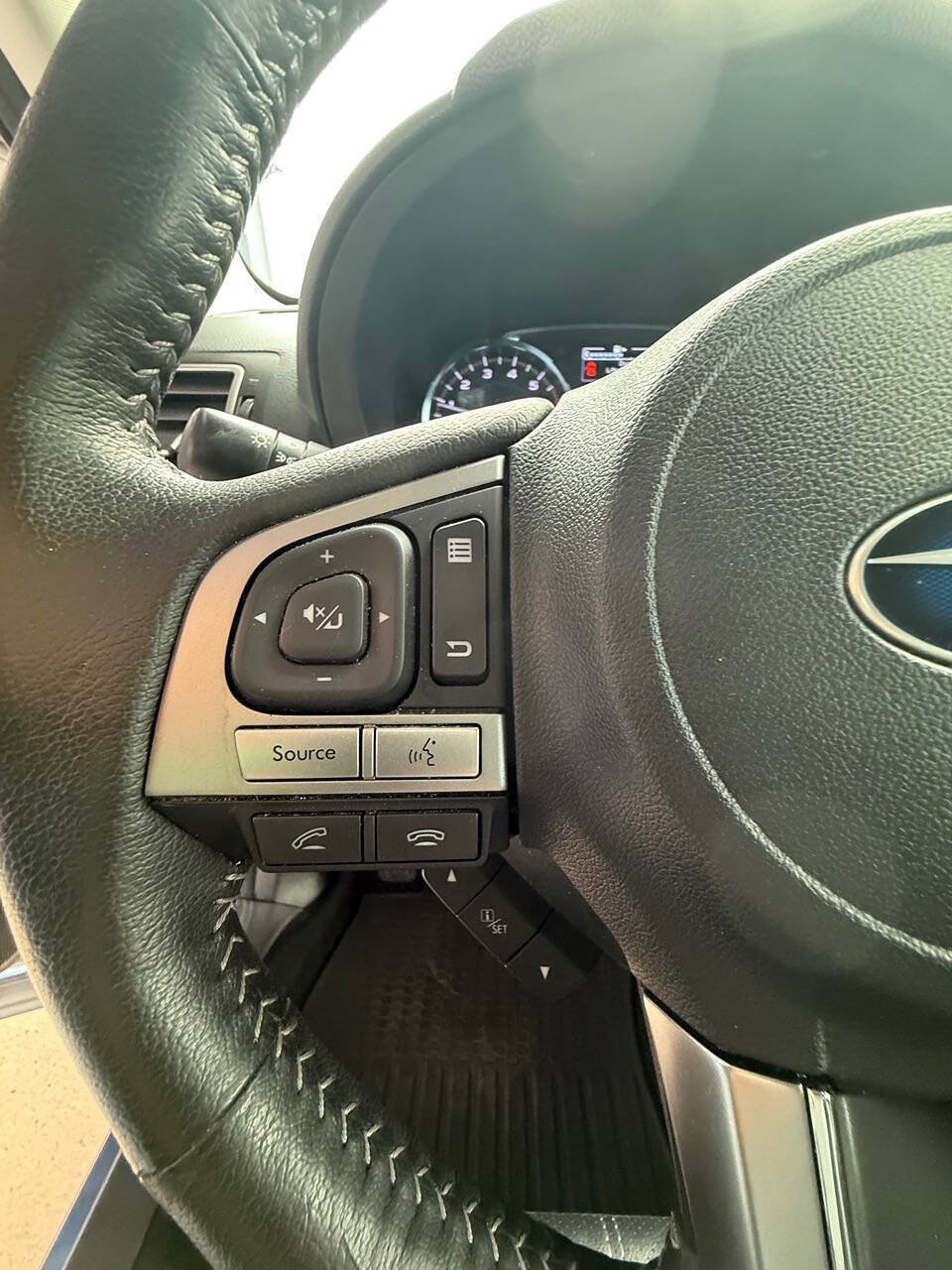 Used 2018 Subaru Forester 2.5i Touring AWD/4WD image 22