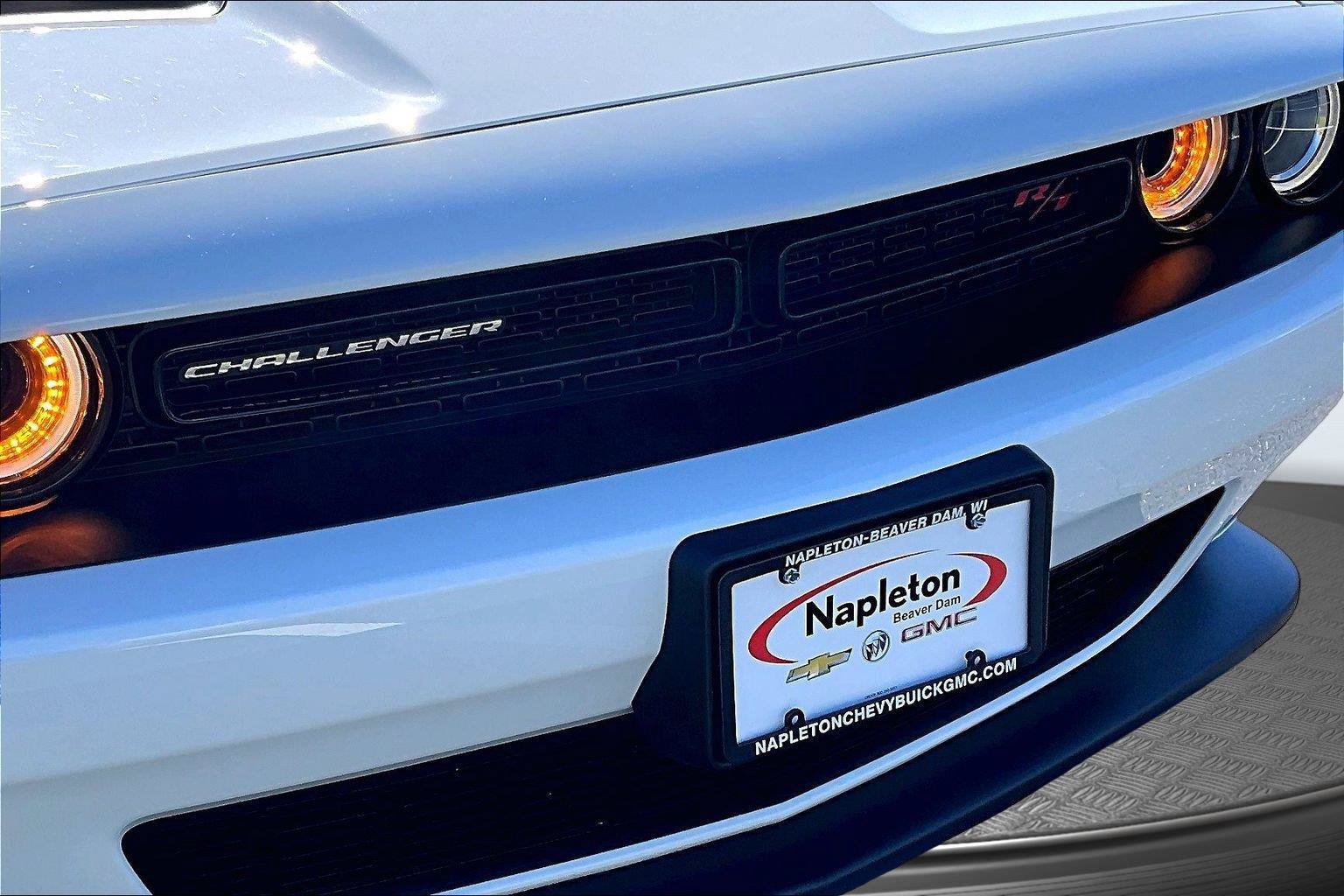 Used 2016 Dodge Challenger R/T Scat Pack RWD image 29