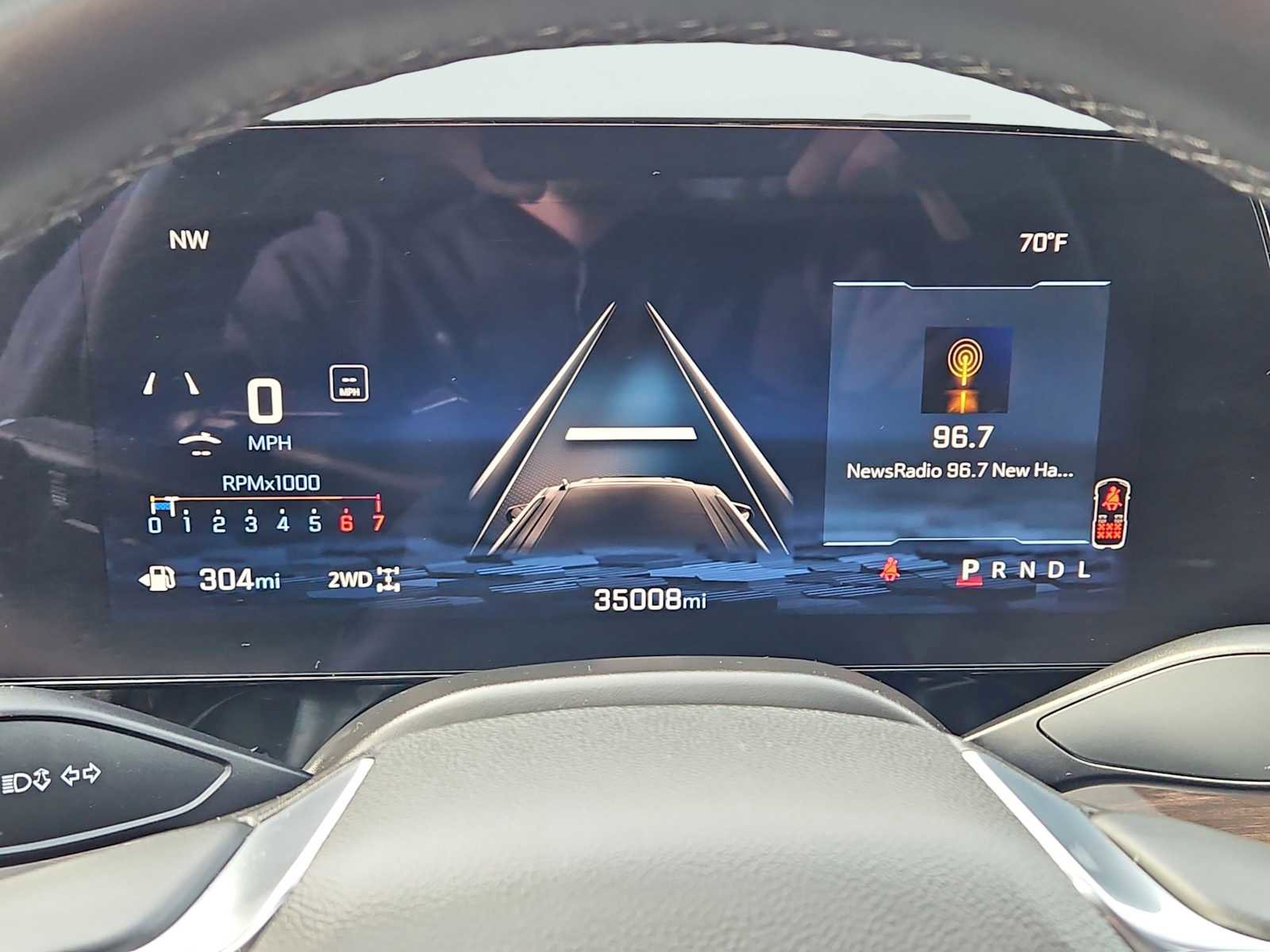 Certified 2025 Chevrolet Suburban Z71 image 34