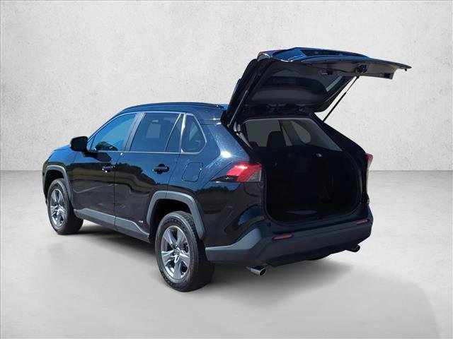 Used 2023 Toyota RAV4 LE AWD/4WD image 10