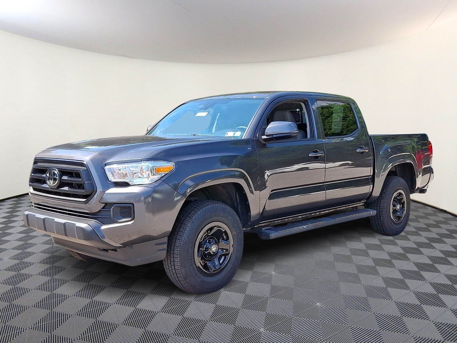 Certified 2023 Toyota Tacoma SR AWD/4WD image 3