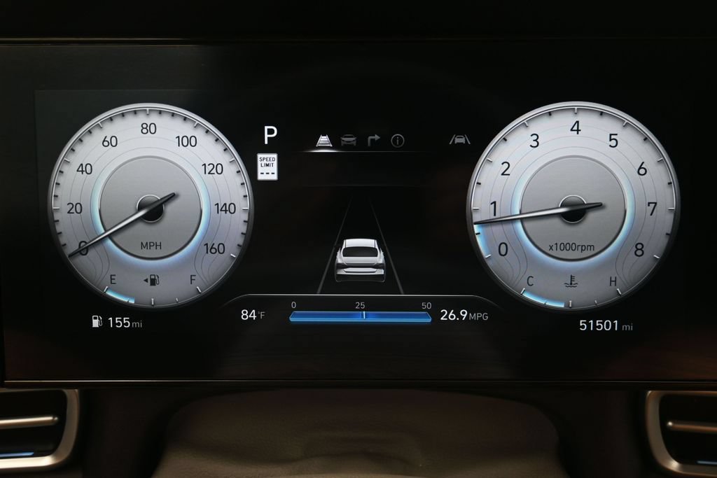 Certified 2024 Hyundai Elantra SEL FWD image 10