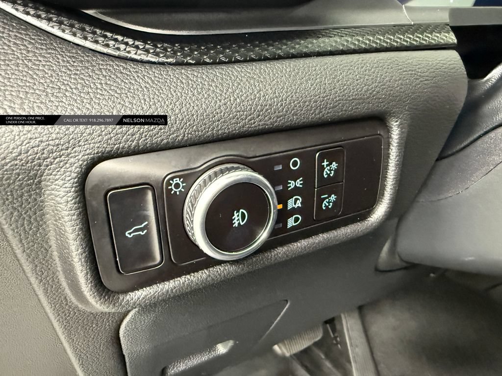 Used 2023 Ford Explorer ST w/ Equipment Group 401A AWD/4WD image 18