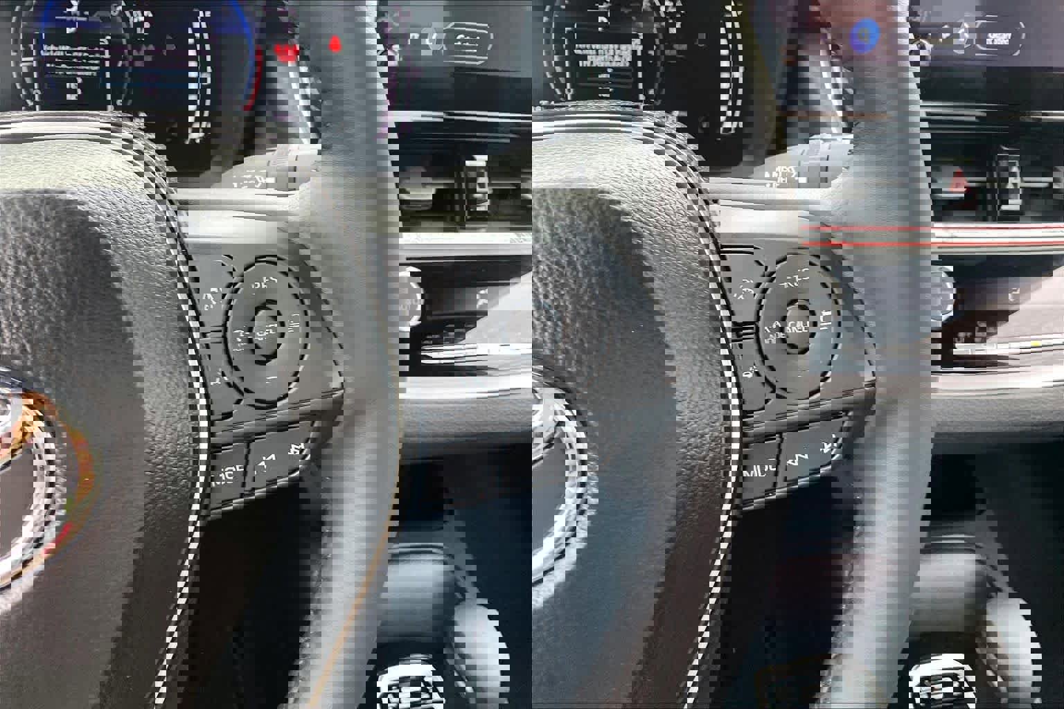 Used 2026 Toyota Corolla SE image 24