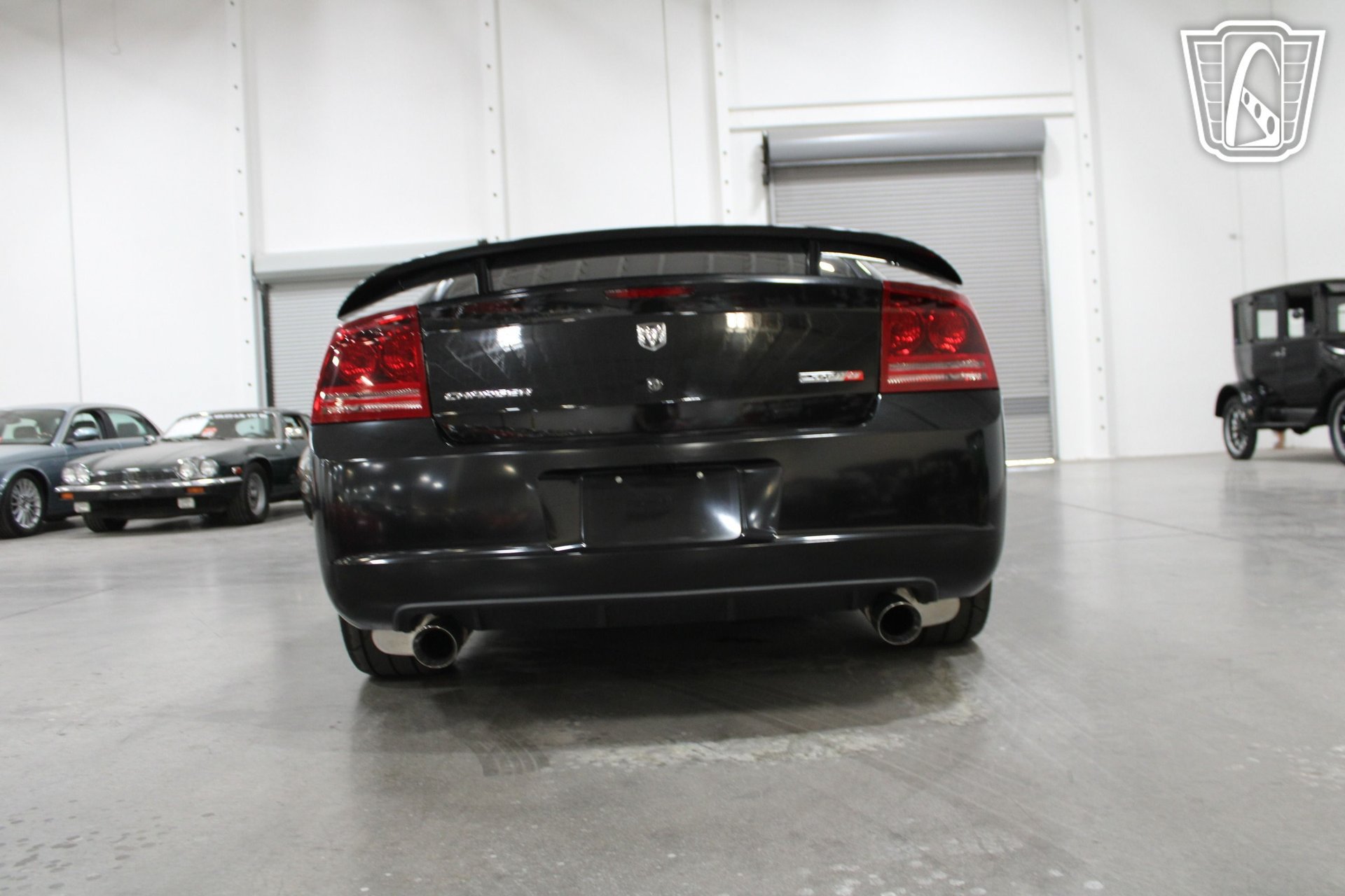 Used 2006 Dodge Charger SRT8 w/ SRT Option Group III RWD image 25