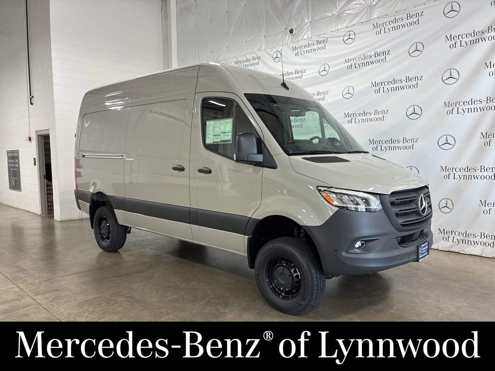 New 2025 Mercedes-Benz Sprinter 2500