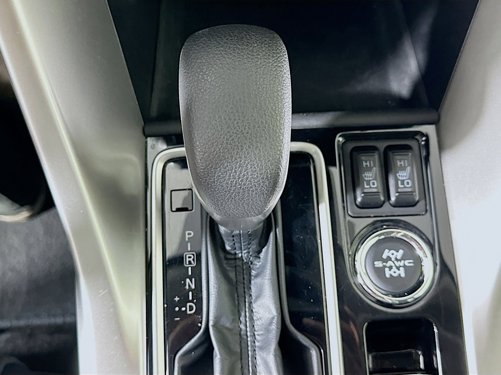 Used 2025 Mitsubishi Eclipse Cross SE image 24