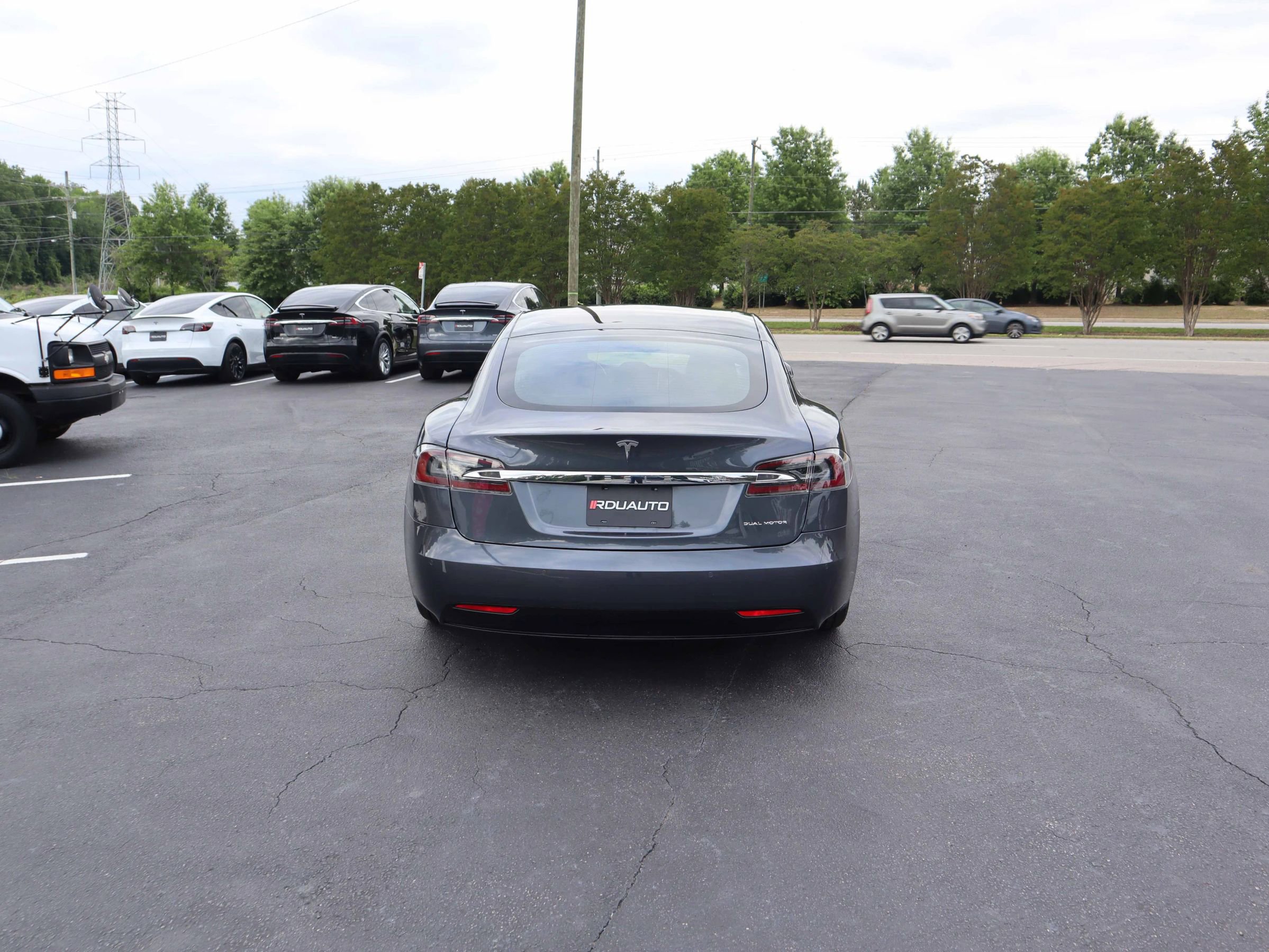 Used 2019 Tesla Model S Long Range AWD/4WD image 10