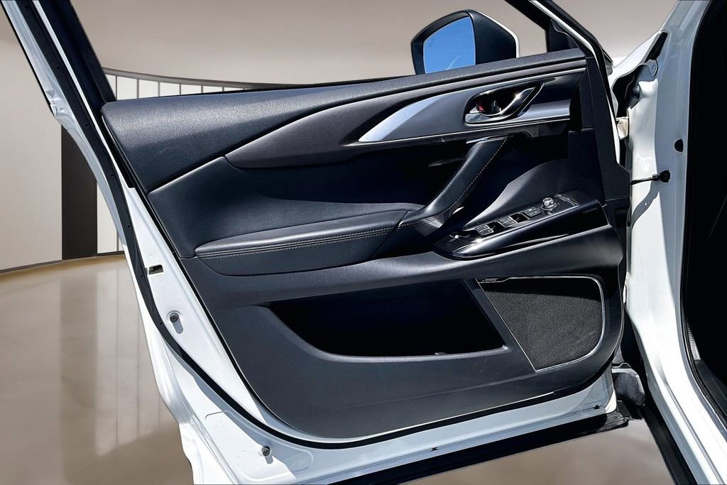 Used 2018 MAZDA CX-9 Grand Touring FWD image 18