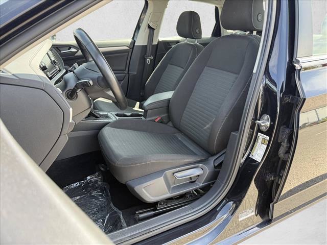 Used 2024 Volkswagen Jetta S FWD image 11