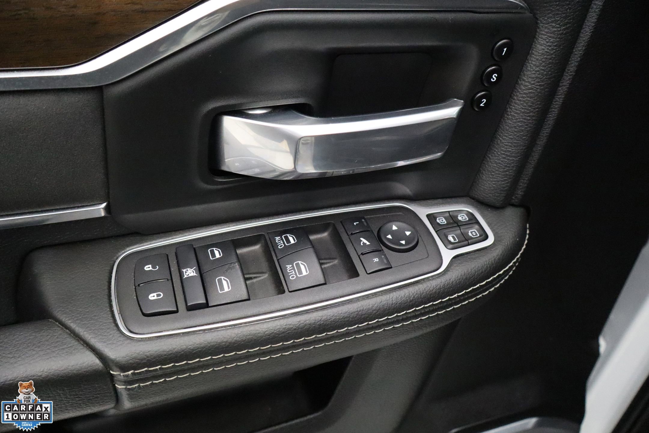 Used 2024 RAM 2500 Laramie w/ Safety Group image 15