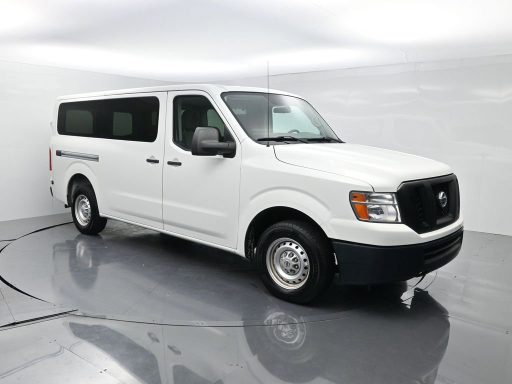 Used 2018 Nissan NV 3500 S RWD image 2